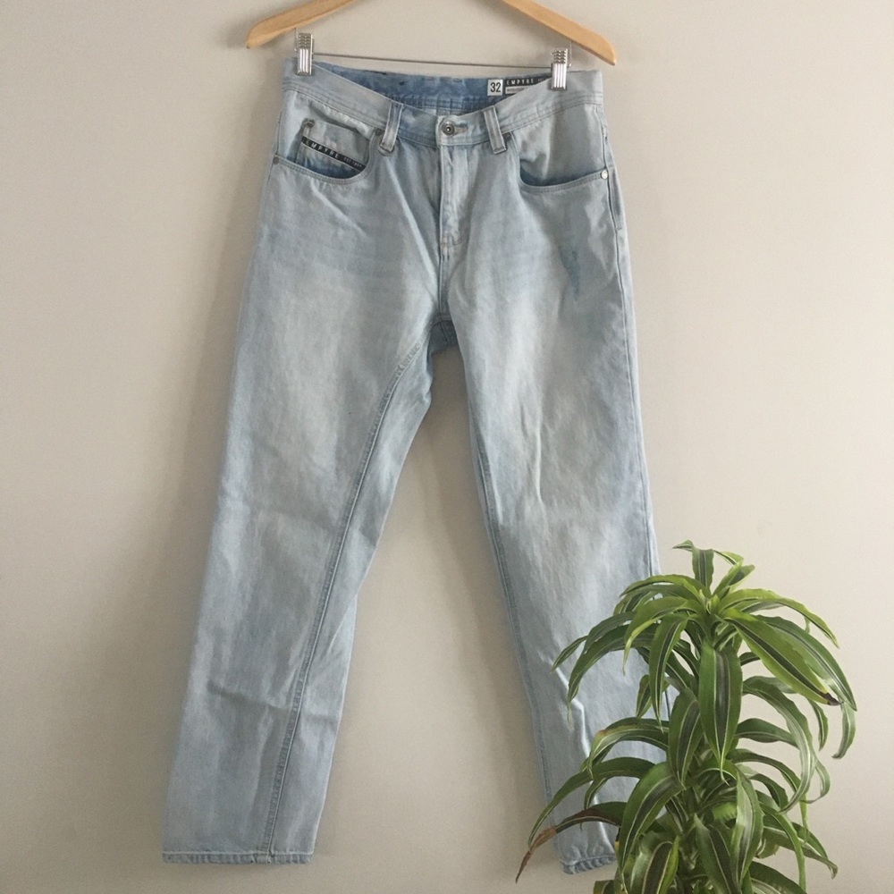 Light Wash Lightly Distressed Empyre Jeans Women’s